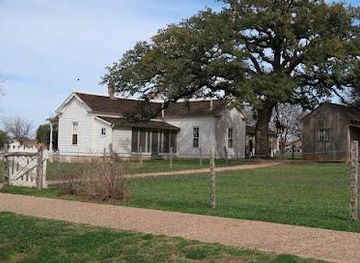 virginia/fredericksburg/attraction/lyndon-b-johnson-national-historical-park-visitor-center-and-park-headquarters