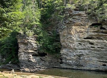 tennessee/fall-creek-falls-state-park/attraction/fall-creek-falls-lake-side-dr