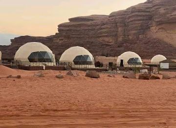 jordan/wadi-rum/attraction/wadi-rum-desert-colored-camp-and-tours