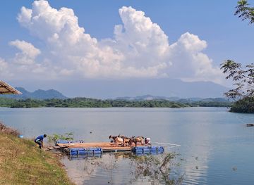 laos/xaisomboun-province/attraction/dong-nuaeng-meung-wangviang