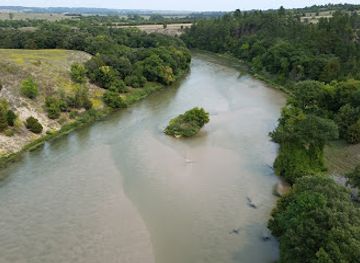 nebraska/niobrara-river-valley/attraction/bryan-bridge