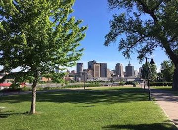 minnesota/saint-paul/attraction/harriet-island-regional-park