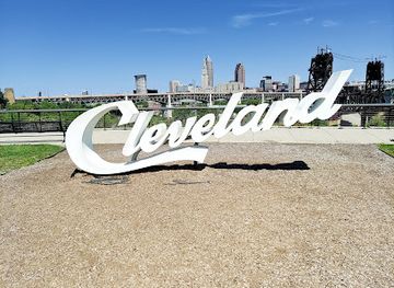 ohio/cleveland/attraction/cleveland-script-sign-tremont