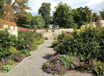michigan/northern-michigan/attraction/the-botanic-garden-at-historic-barns-park