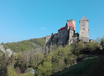 austria/weinviertel/attraction/burgruine-kaja