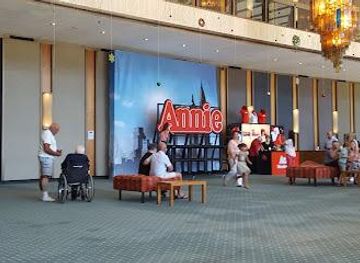 south-africa/cape-town/attraction/artscape-theatre-centre