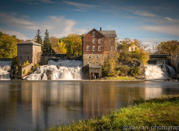vermont/champlain-valley/attraction/vergennes-falls-park