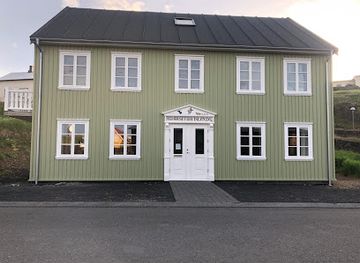 iceland/stykkisholmur/attraction/the-icelandic-eider-center-and-cafe