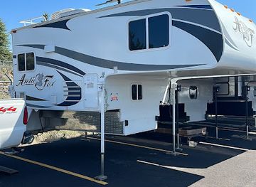 oregon/cascade-lakes-scenic-byway/attraction/riddle-route-starting-location