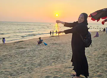 Soi Welcome Beach