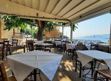 greece/mount-taygetos/attraction/akrogiali