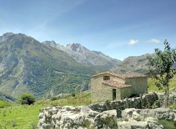 spain/picos-de-europa/attraction/la-caballar-sotres