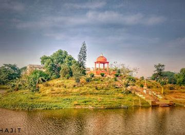 india/west-bengal/attraction/hawa-mahal