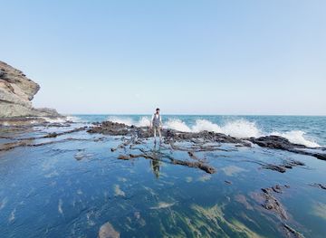 yemen/aden/attraction/qimat-jabal-shamsan