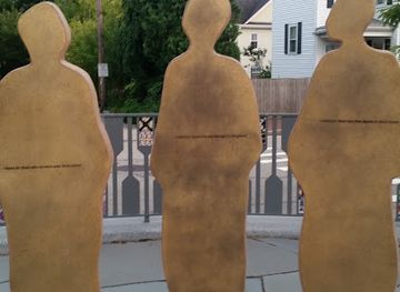 new-hampshire/seacoast-region/attraction/african-burying-ground-memorial