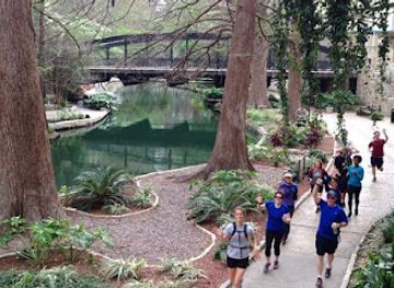 texas/south-texas/attraction/river-city-run