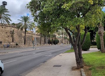 spain/palma-de-mallorca/paseo-maritimo/attraction/plaza-del-astillero