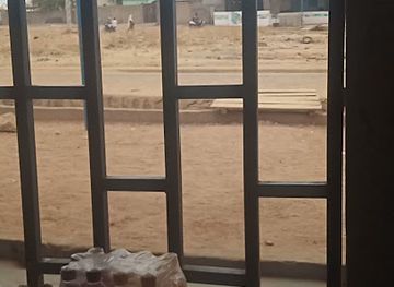 cameroon/garoua/attraction/carrefour-kanadi