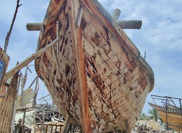 bahrain/northern-region/attraction/dhow-building-yard