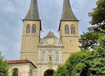 switzerland/lucerne/attraction/hofkirche-st-leodegar
