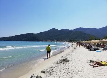 greece/kavala/attraction/golden-beach