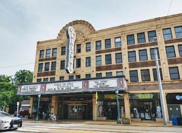 missouri/st-louis/the-loop/attraction/the-delmar-loop