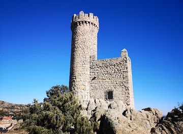 spain/extremadura/attraction/watchtower-of-torrelodones