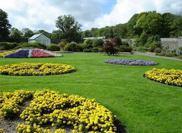 ireland/county-clare/attraction/vandeleur-walled-garden-visitor-centre