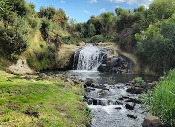 new-zealand/waikato/attraction/pokeno-waterfall