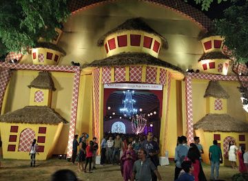 india/delhi/saket/attraction/thakur-vatika