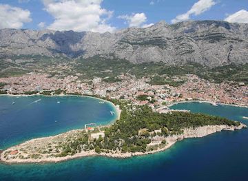 croatia/makarska/attraction/parasailing-makarska
