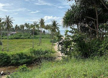 thailand/koh-lanta/attraction/sunset-rock-viewpoint