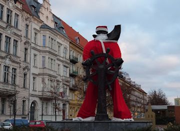 poland/szczecin/attraction/pomnik-marynarza