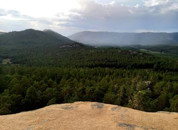 kazakhstan/bayanaul-national-park/attraction/vershina-gory