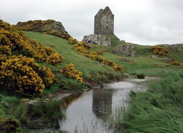 united-kingdom/selkirkshire/attraction/smailholm-tower