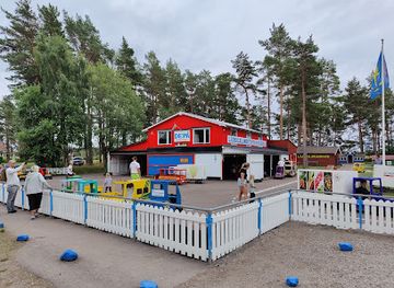 sweden/oland/attraction/ladbilslandet-oland