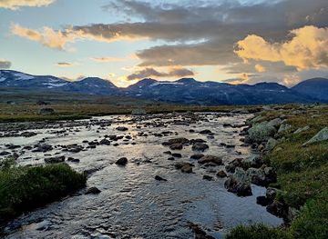 norway/jotunheimen-national-park/attraction/steinplassen