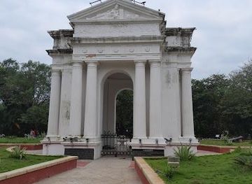 india/puducherry/attraction/aayi-mandapam