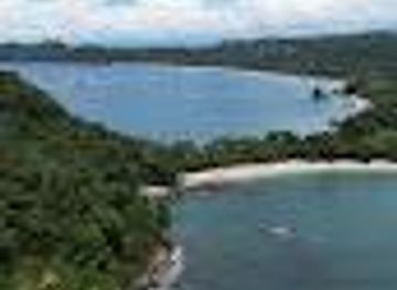 costa-rica/manuel-antonio/attraction/mirador-playa-gemelas-punta-serrucho