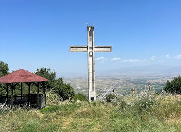 greece/macedonia/attraction/cross-of-florina