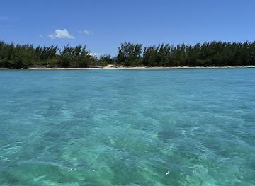 the-bahamas/eleuthera-island/attraction/spanish-wells-beach