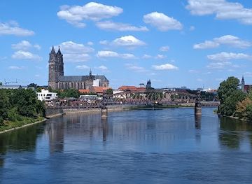 germany/anhalt/attraction/hubbrucke-magdeburg