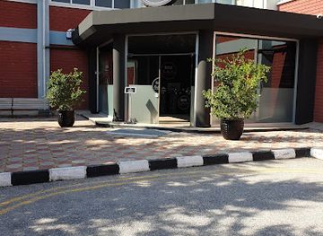 cyprus/nicosia-district/attraction/cyprus-car-museum