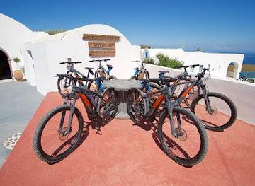 greece/pyrgos/attraction/explore-thirasia-santorini