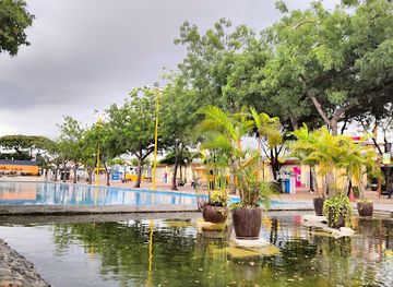 ecuador/guayaquil/attraction/plaza-rodolfo-baquerizo-moreno