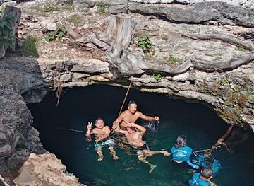 mexico/yucatan-peninsula/attraction/cenote-noc-ac