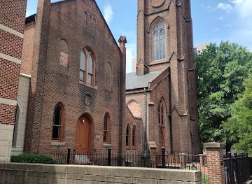 maryland/baltimore/attraction/edgar-allan-poe-s-grave
