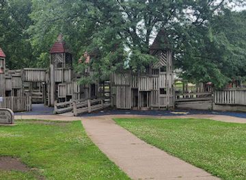 wisconsin/la-crosse/attraction/myrick-park