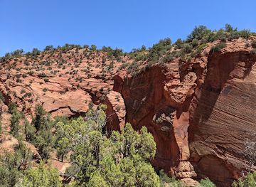 utah/zion-national-park/attraction/elkheart-cliffs-slot-canyon-trailhead