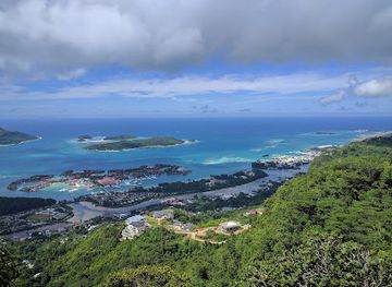 seychelles/victoria/attraction/copolia-trail